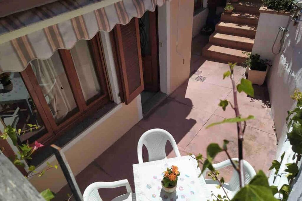 Casa Maddalenina Con Giardino, Vicino Al Mare! Apartment La Maddalena  Ngoại thất bức ảnh