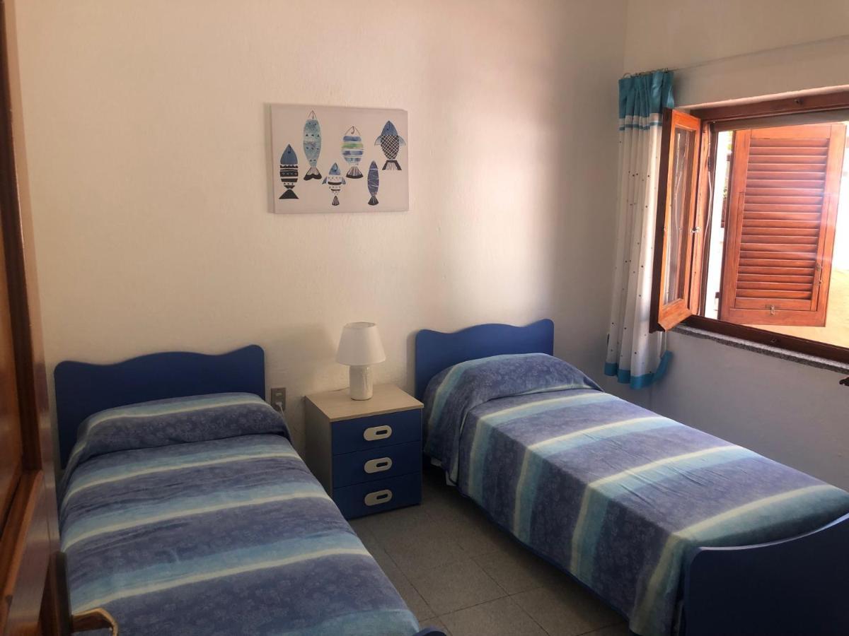 Casa Maddalenina Con Giardino, Vicino Al Mare! Apartment La Maddalena  Ngoại thất bức ảnh